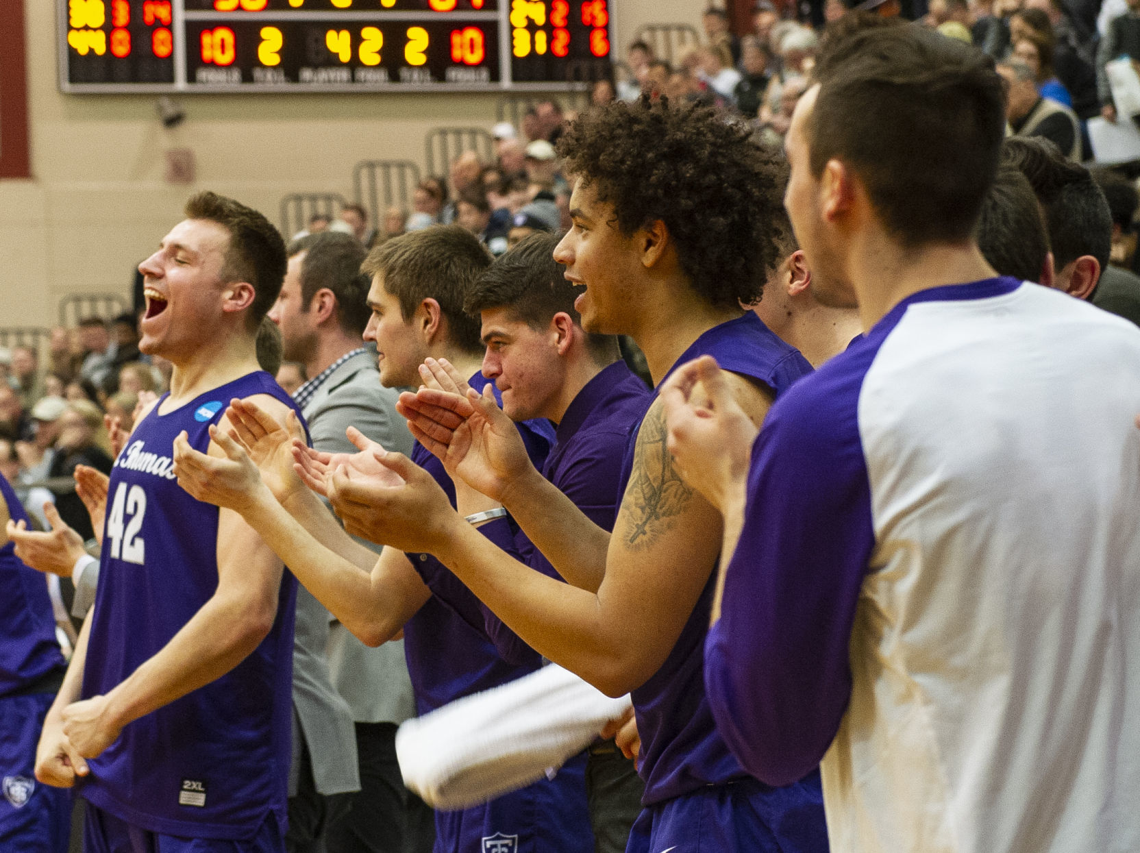 St. Thomas vs. Nebraska Wesleyan, 3.2